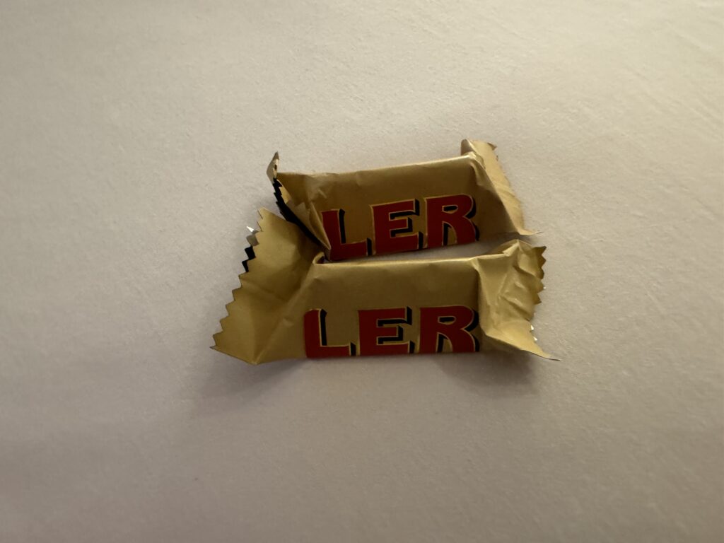 モクシーソウル明洞お菓子