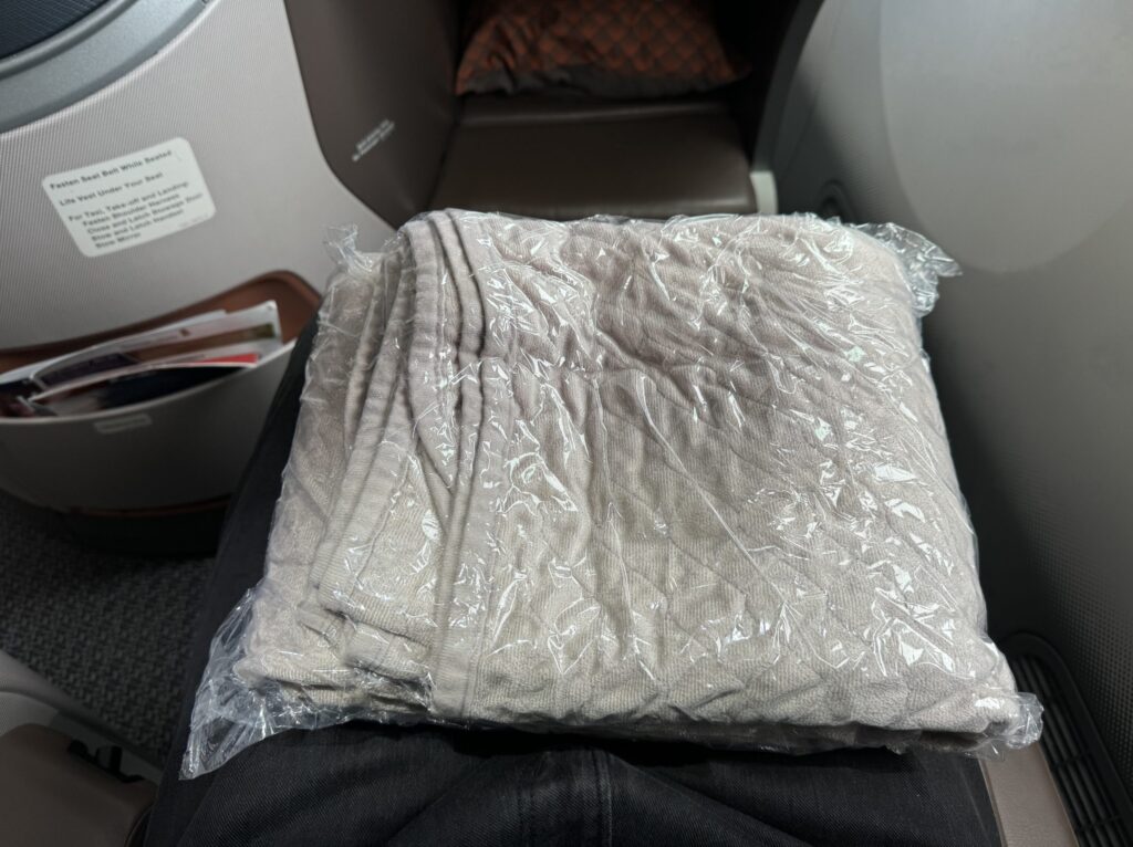 シンガポール航空ビジネスクラス　座席