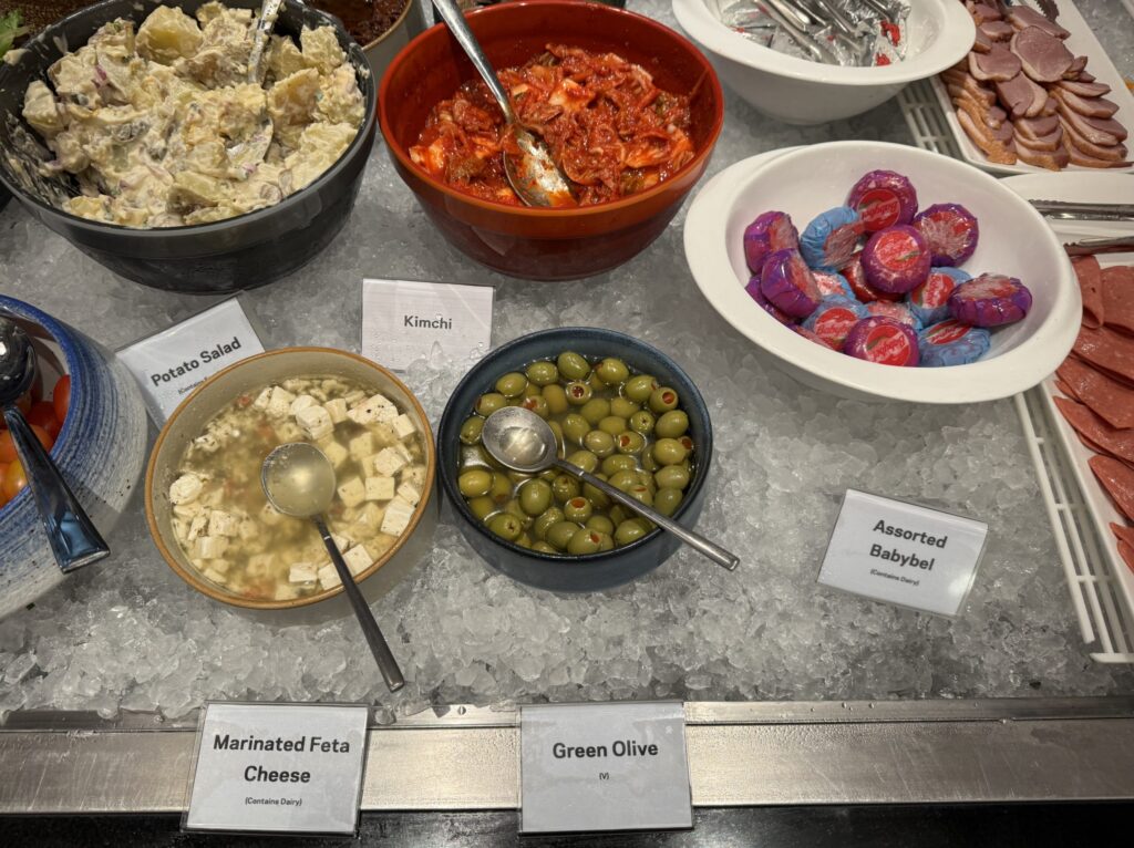 アロフト・シンガポール・ノベナ 朝食　フード