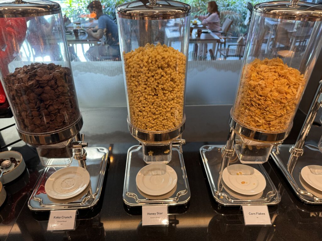アロフト・シンガポール・ノベナ 朝食　フード