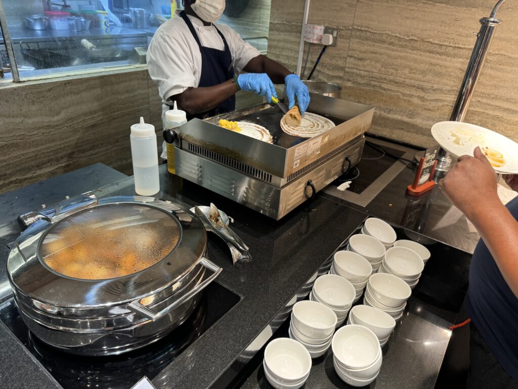 アロフト・シンガポール・ノベナ 朝食　フード