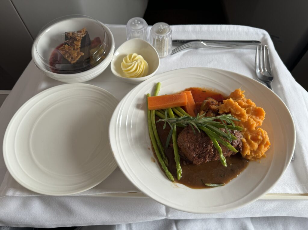 マレーシア航空ビジネスクラス　機内食