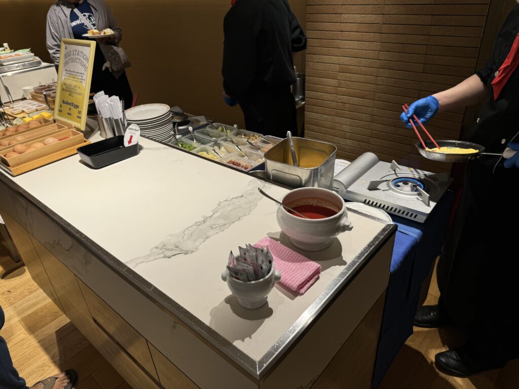 富士マリオットホテル山中湖　朝食　エッグステーション