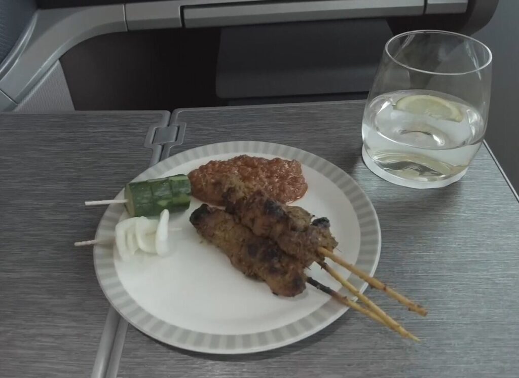 シンガポール航空ビジネスクラス　機内食