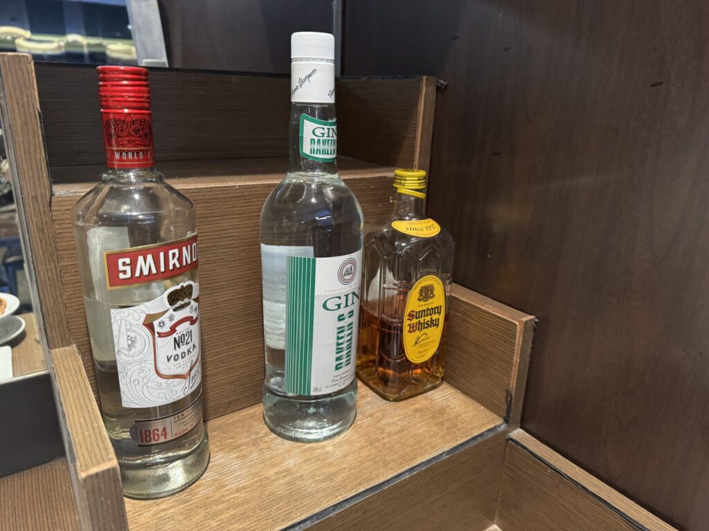 グアム国際空港 サガンビスタラウンジ　ドリンク
