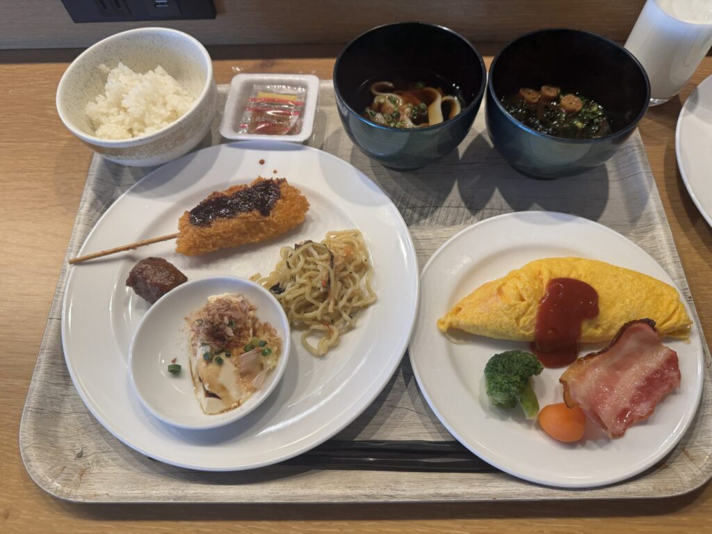 フォーポイントバイシェラトン名古屋中部国際空港　レストラン朝食