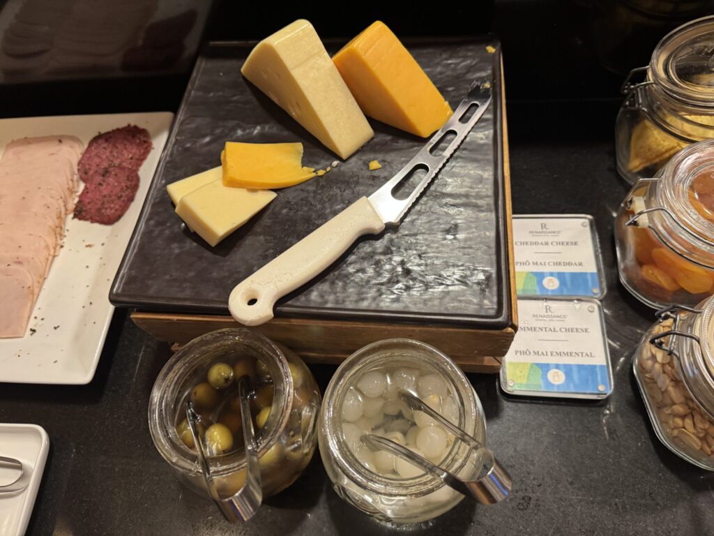 ルネッサンス･リバーサイド･ホテル･サイゴン　ラウンジ夕食　1日目