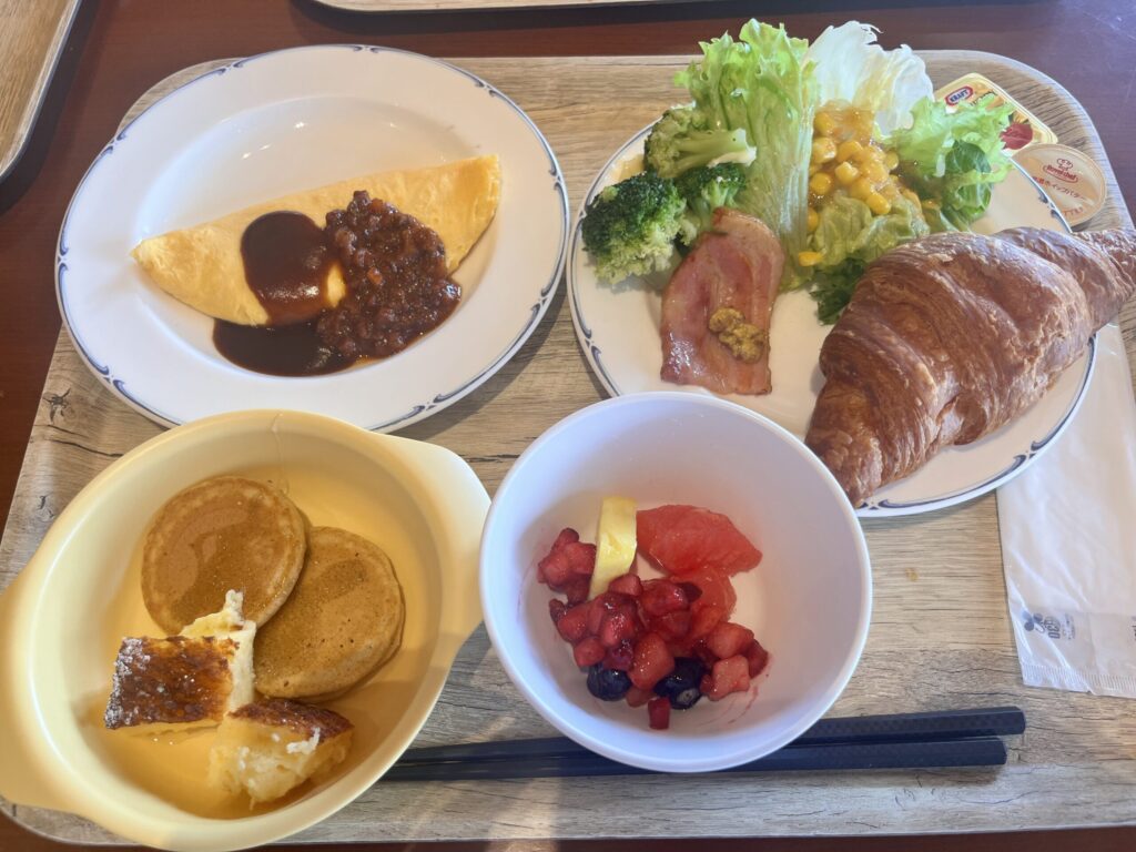 パインテラス　フード