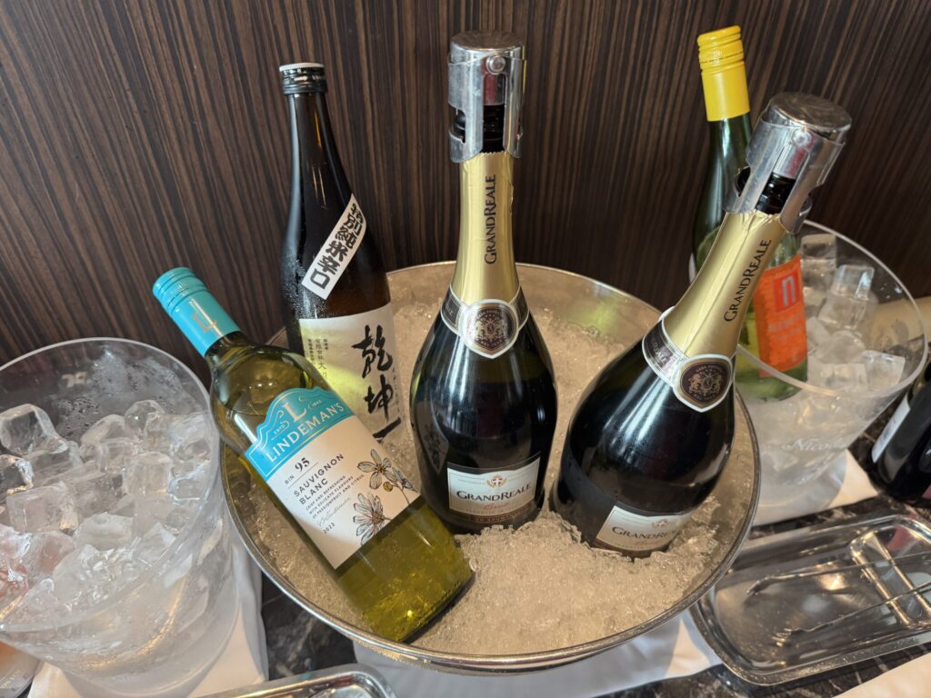 ウェスティンホテル仙台　ラウンジ
カクテルタイム　ドリンク