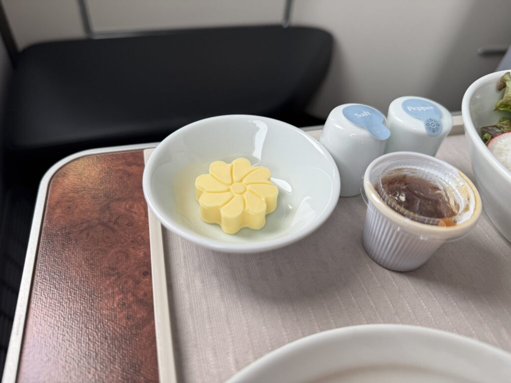 大韓航空ビジネスクラス搭乗記【セントレア→仁川】 機内食