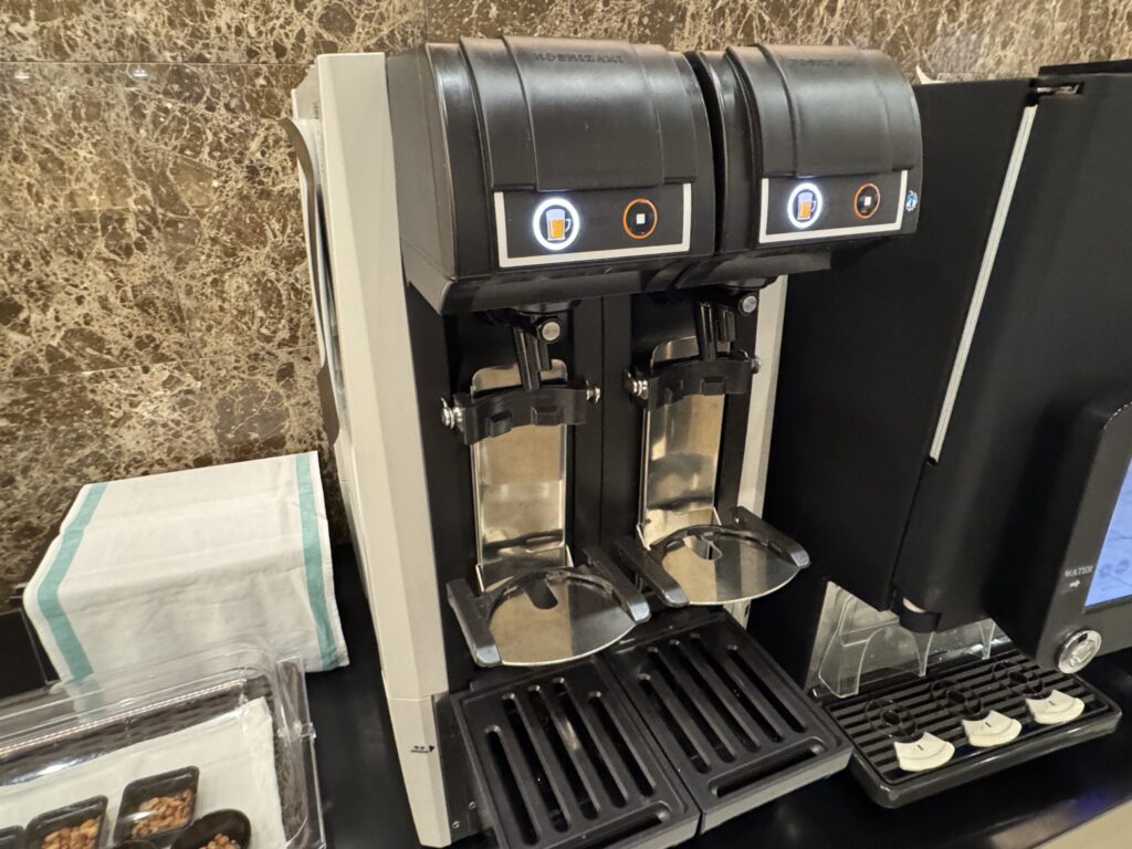 ターキッシュエアラインズラウンジ(成田空港|第1ターミナル)ドリンク