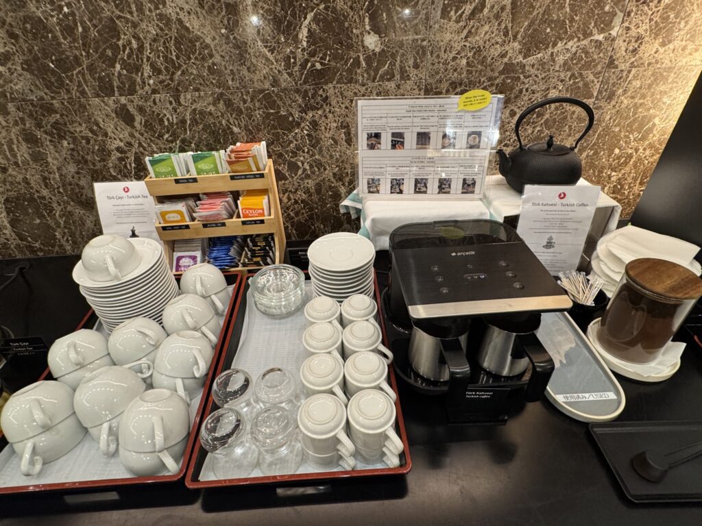 ターキッシュエアラインズラウンジ(成田空港|第1ターミナル)ドリンク