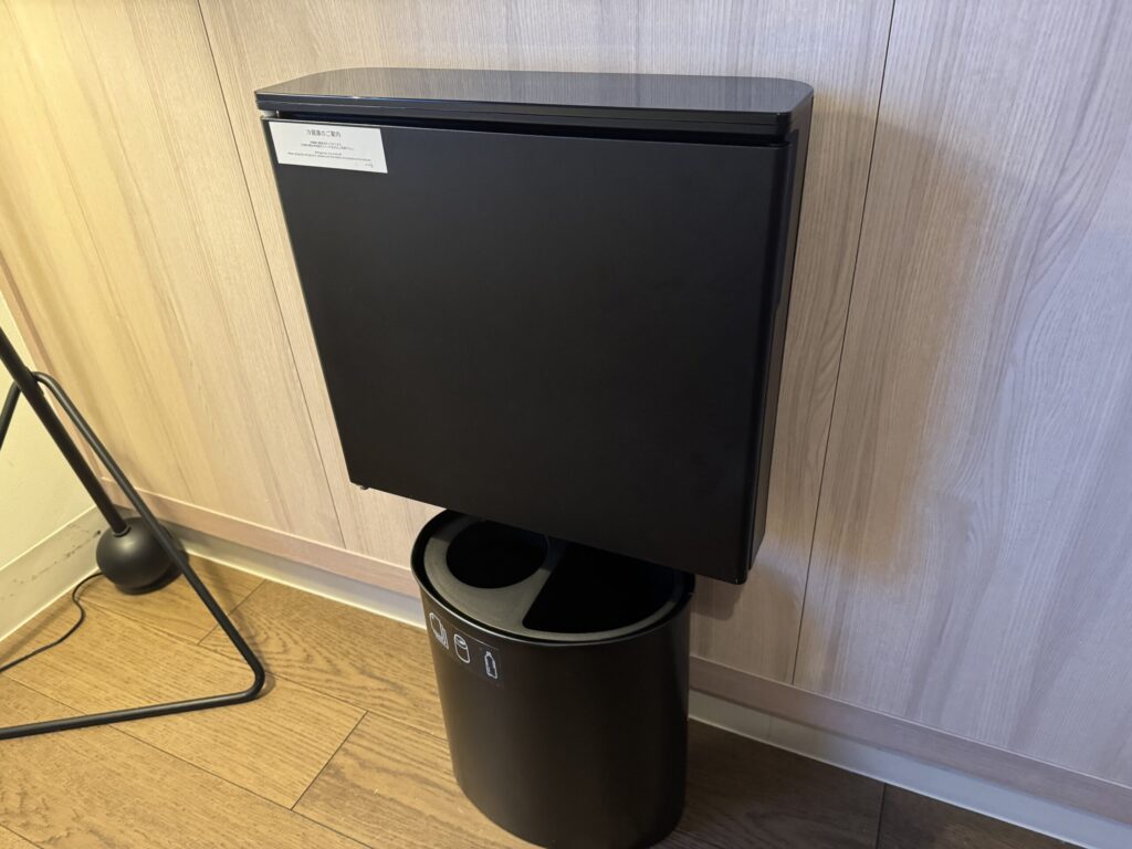 モクシー梅田客室冷蔵庫