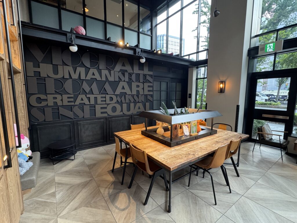 モクシー梅田ロビー