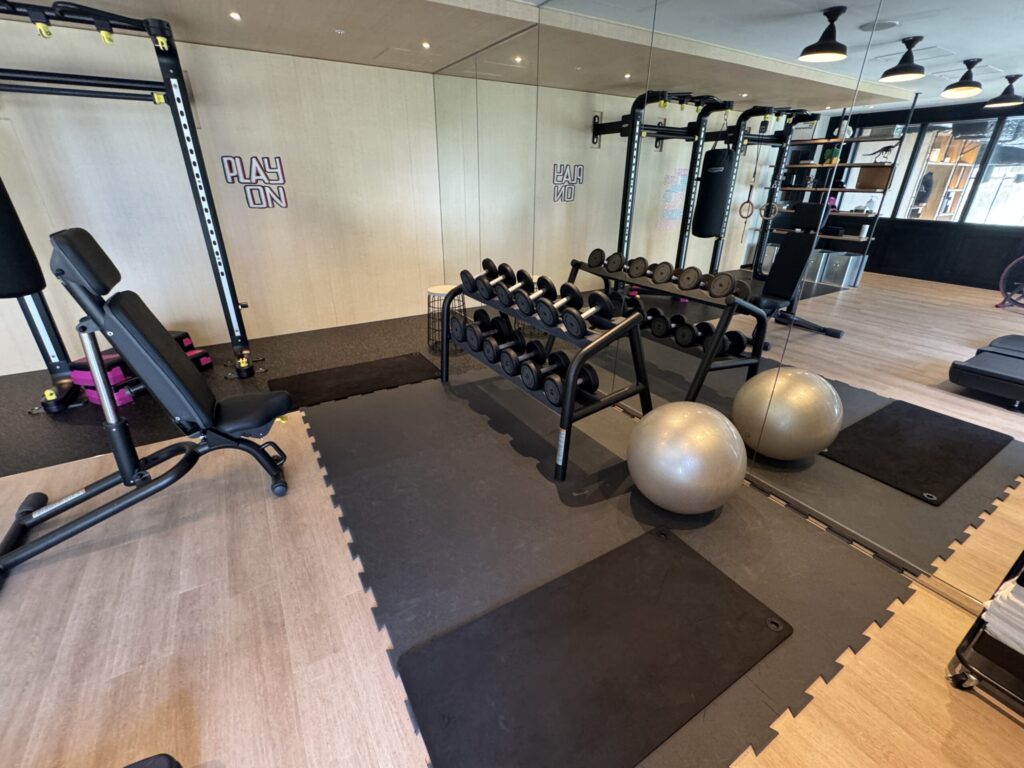 モクシー梅田フィトネスジム