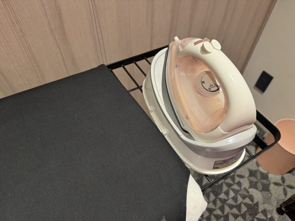 モクシー梅田アイロンルーム