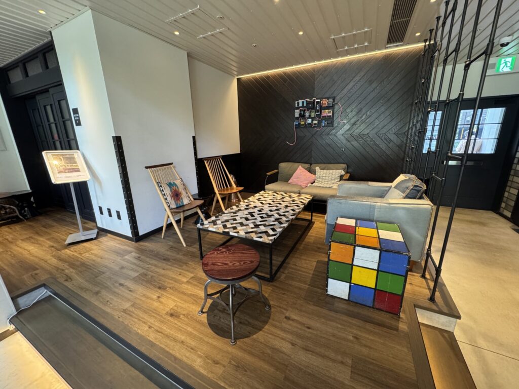 モクシー梅田ロビー