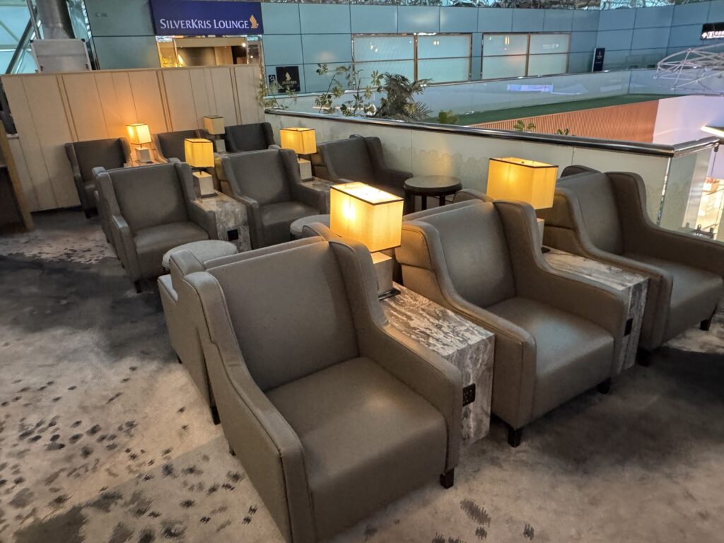 桃園国際空港 第2ターミナル「プラザプレミアムラウンジ (Zone A1)」内観