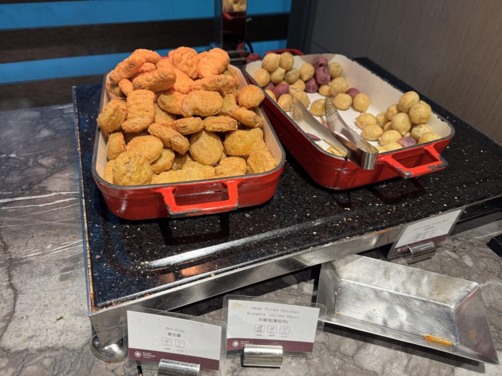 桃園国際空港 第2ターミナル「プラザプレミアムラウンジ (Zone A)」 食事