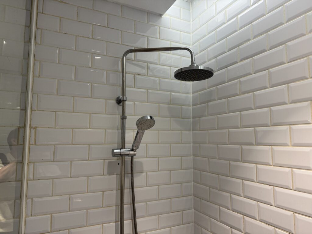 桃園国際空港 第2ターミナル　プラザプレミアムラウンジ (Zone A)　シャワールーム