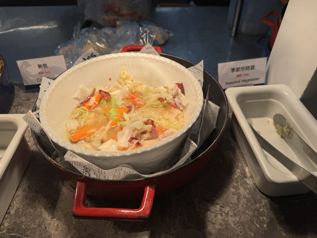 桃園国際空港 第2ターミナル「オリエンタルクラブラウンジ」 食事