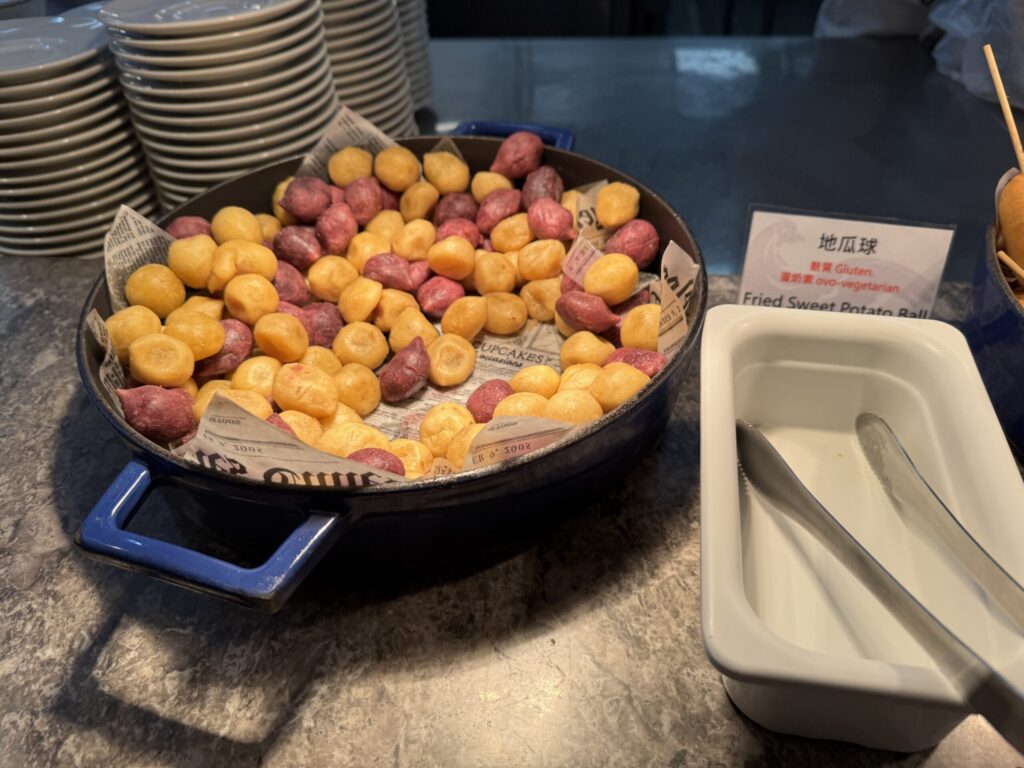 桃園国際空港 第2ターミナル「オリエンタルクラブラウンジ」 食事