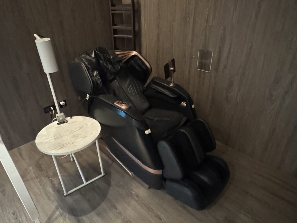 桃園国際空港 第2ターミナル「オリエンタルクラブラウンジ」内観