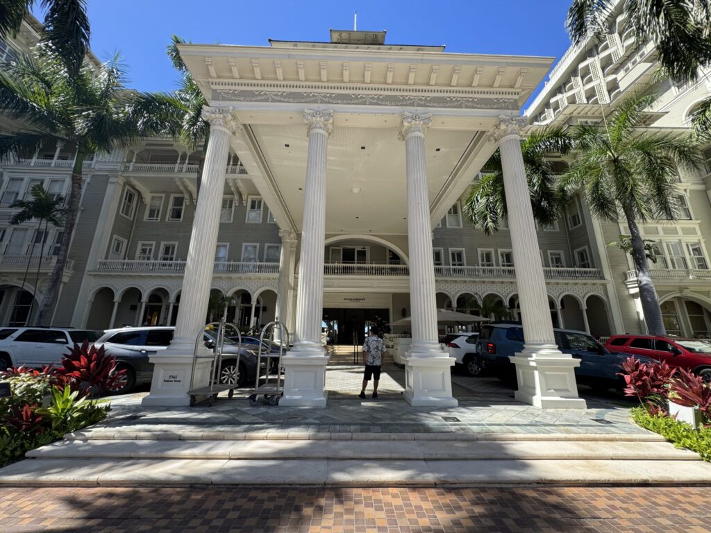 モアナサーフライダー 外観