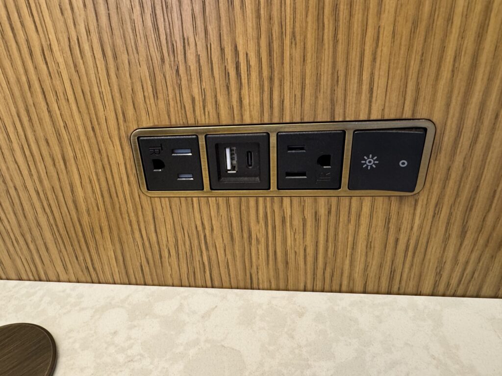 モアナサーフライダー 部屋