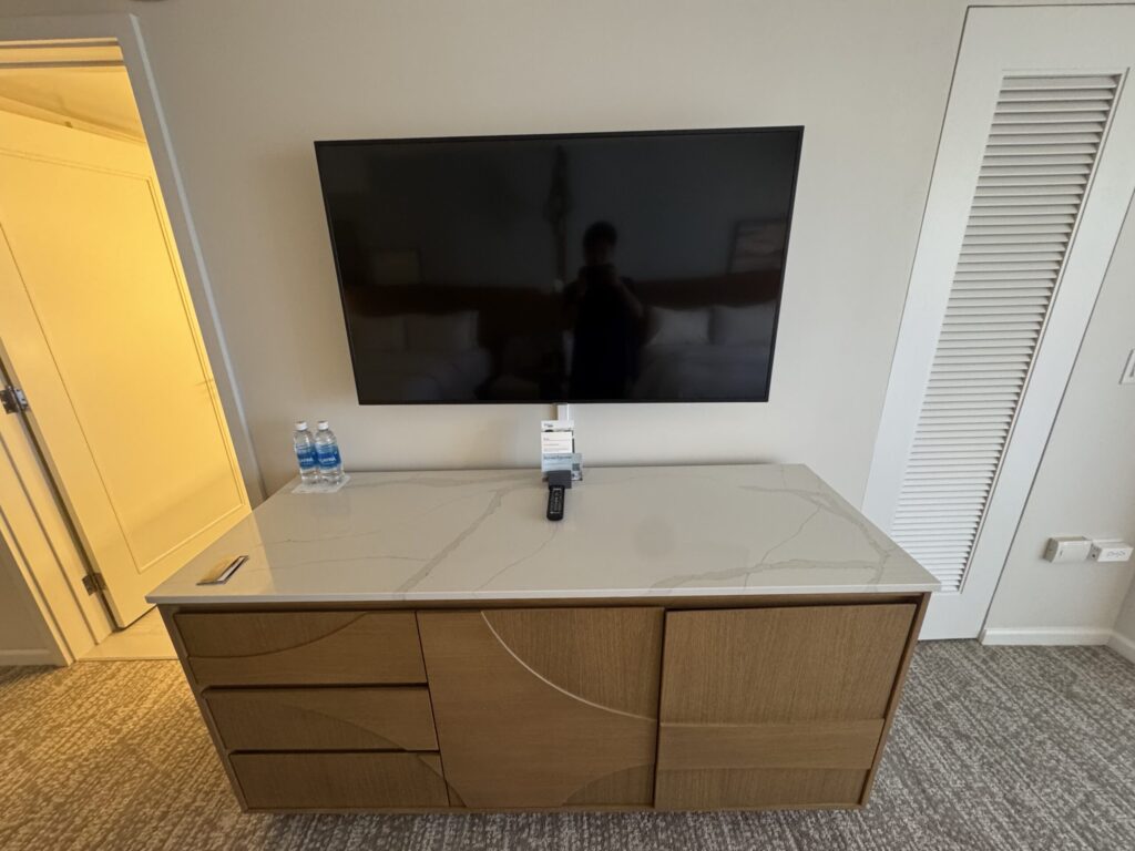 モアナサーフライダー 部屋 テレビ