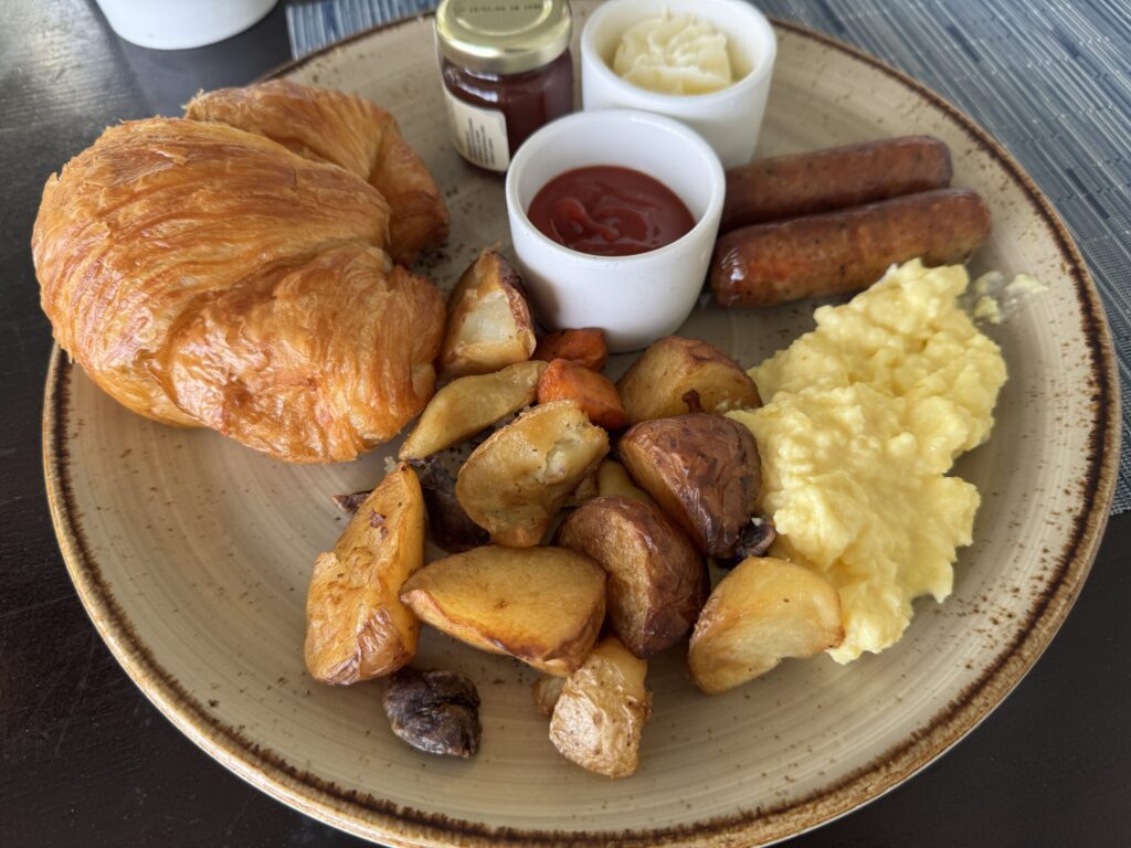 モアナサーフライダー コンチネンタルブレックファスト