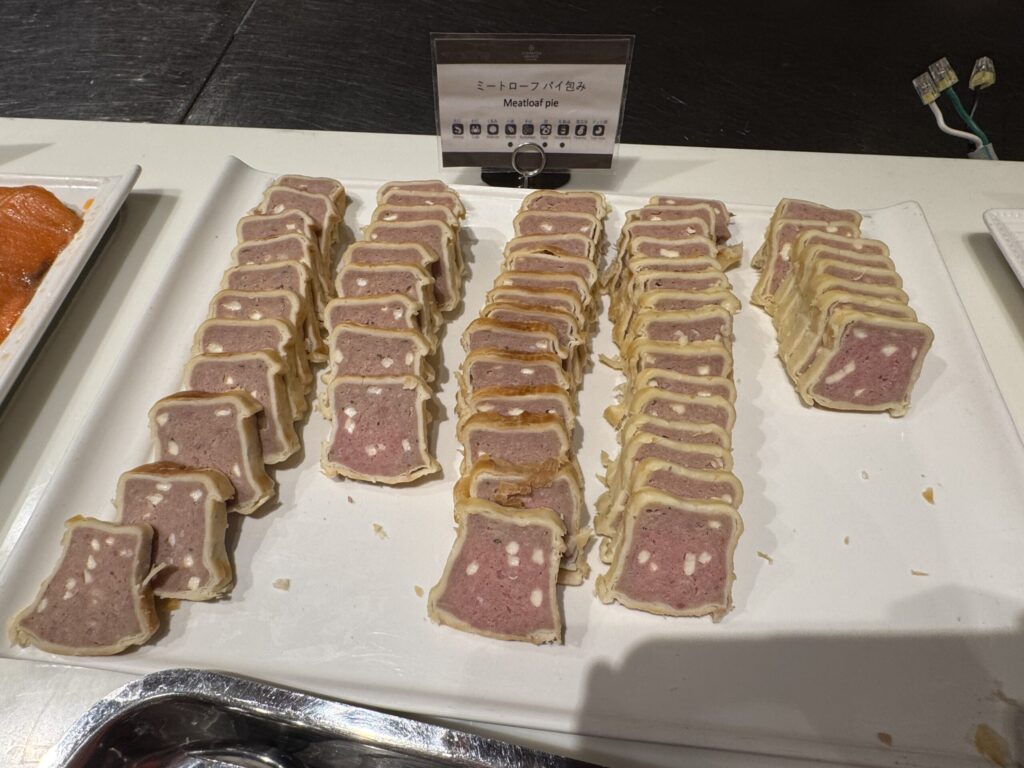 シェラトングランデトーキョーベイ クラブラウンジ おつまみ