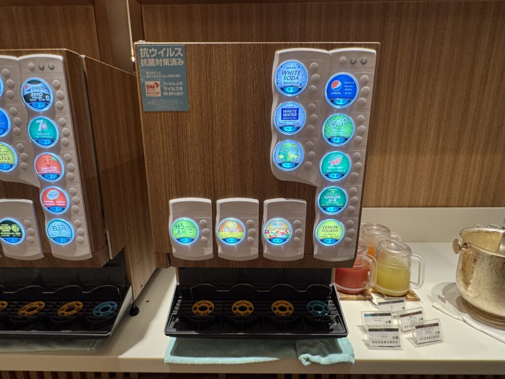 シェラトングランデトーキョーベイ クラブラウンジ 飲み物