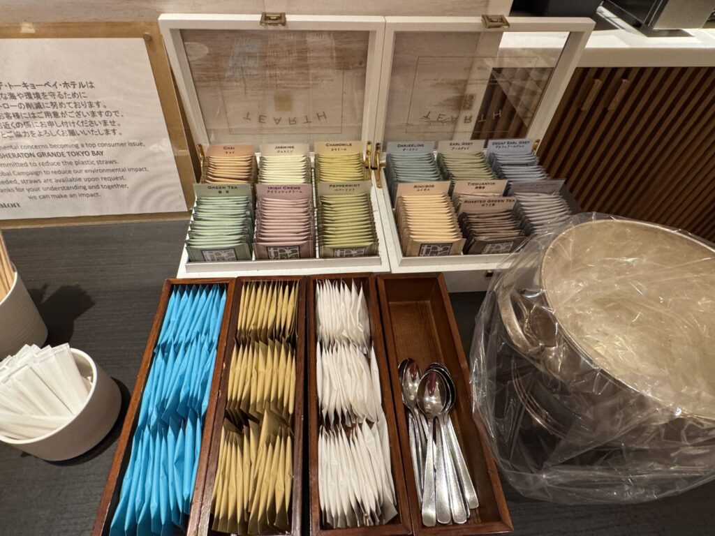 シェラトングランデトーキョーベイ クラブラウンジ 飲み物