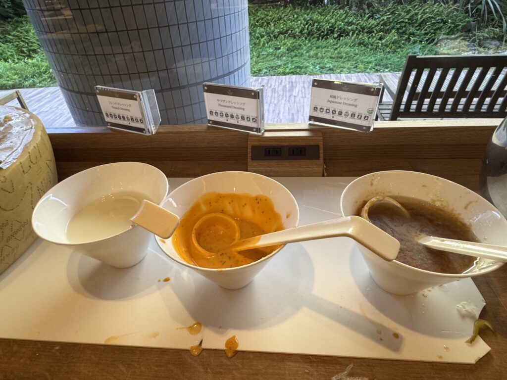 シェラトングランデトーキョーベイ 朝食ビュッフェ サラダ