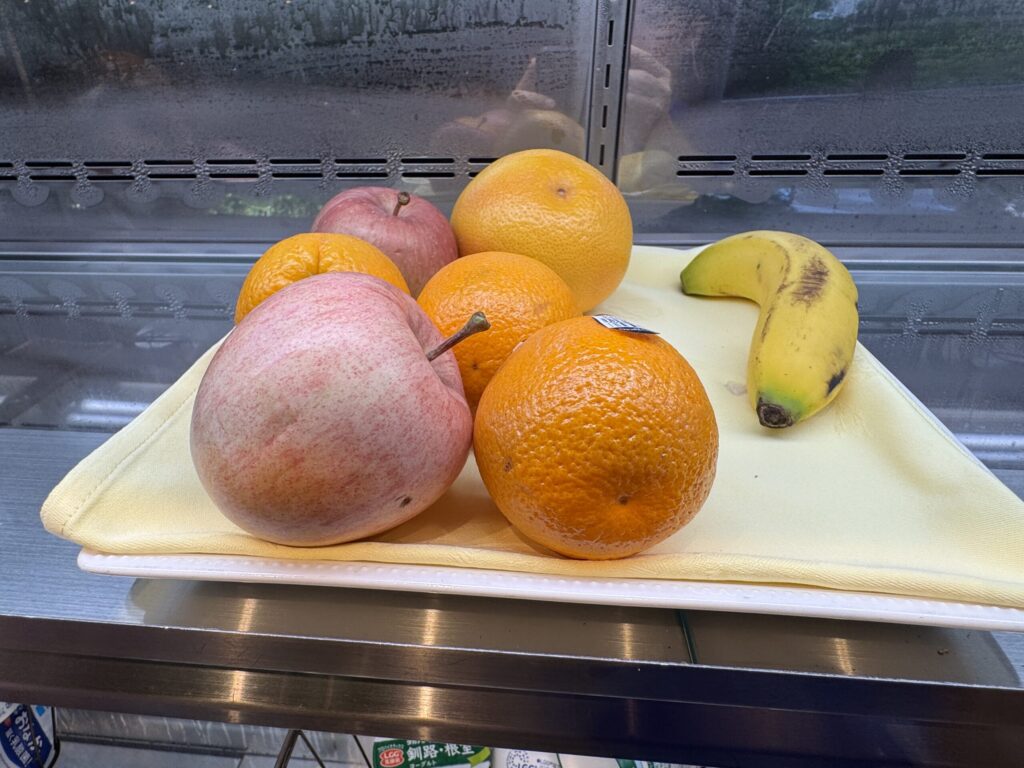 シェラトングランデトーキョーベイ 朝食ビュッフェ フルーツ