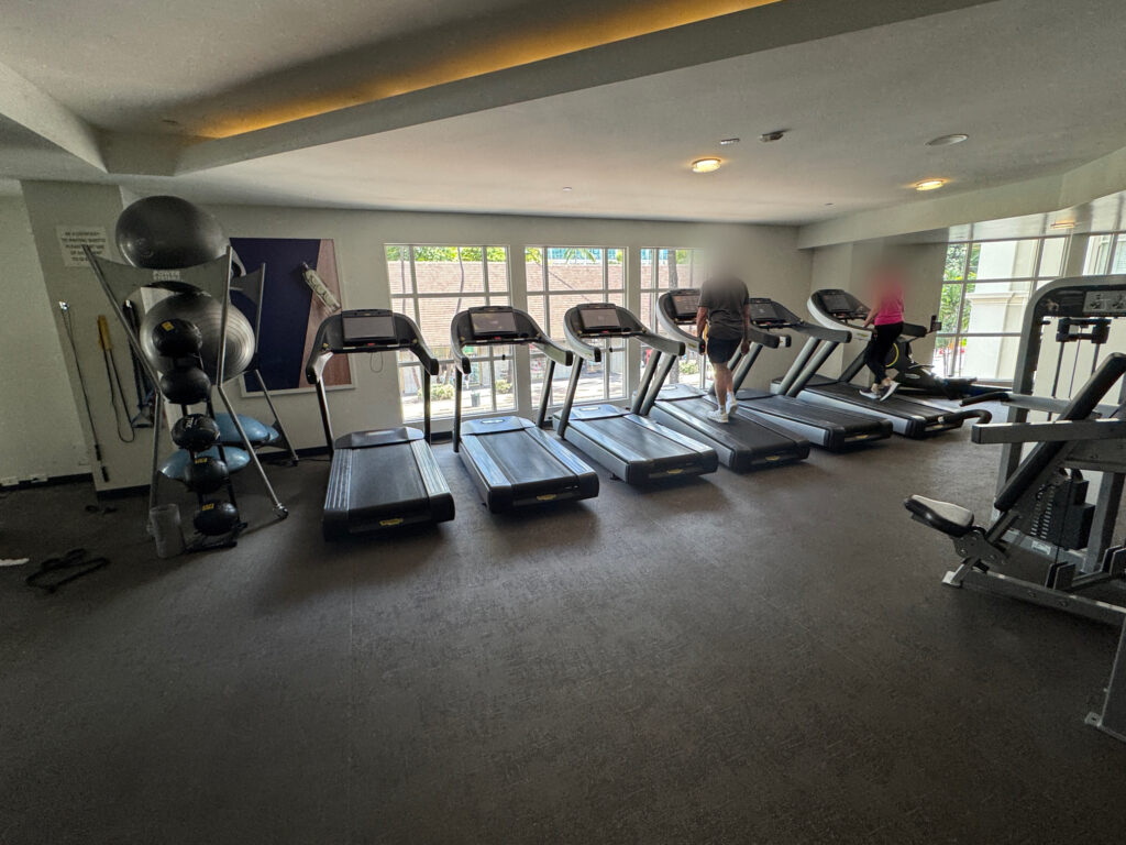 モアナサーフライダー フィットネス