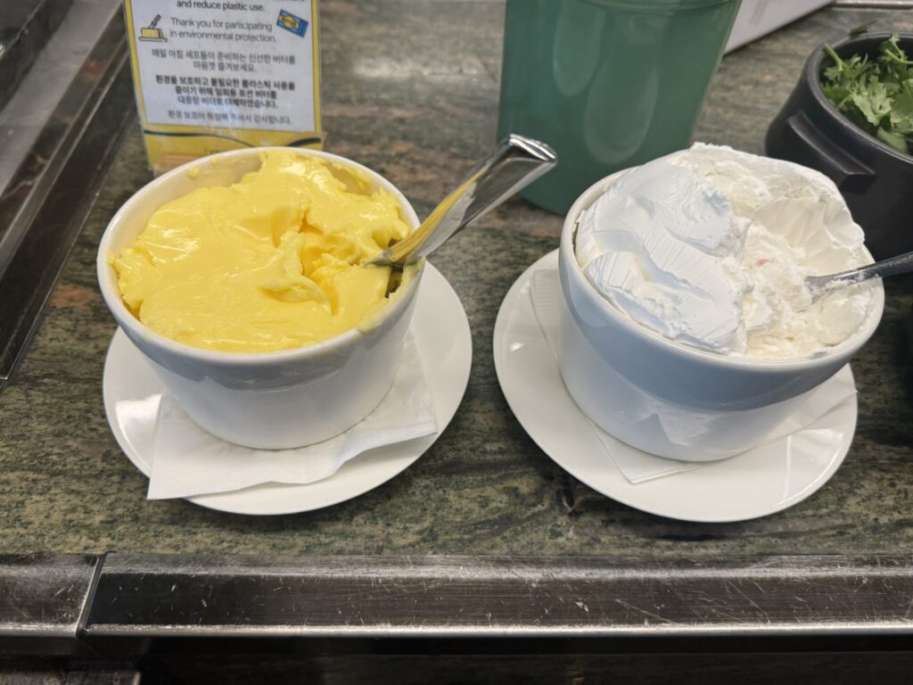 コートヤード・バイ・マリオット ソウル南大門 朝食ビュッフェ スイーツ・パン