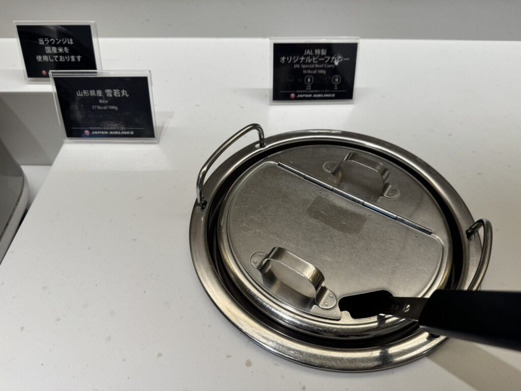 JALファーストクラスラウンジ フードエリア 料理