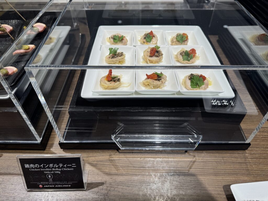 JALファーストクラスラウンジ フードエリア 料理