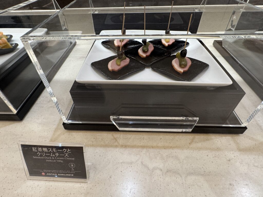JALファーストクラスラウンジ お寿司カウンター 料理