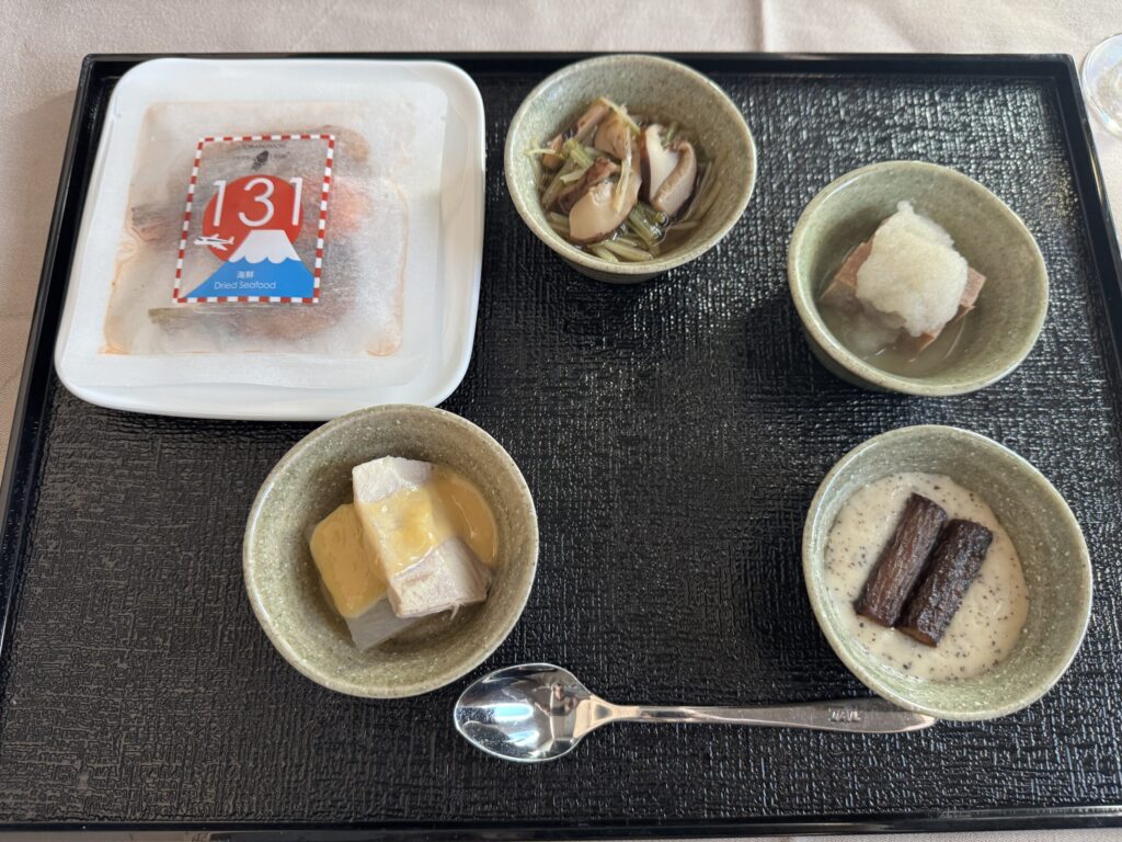 JAL国際線ファーストクラス 機内食