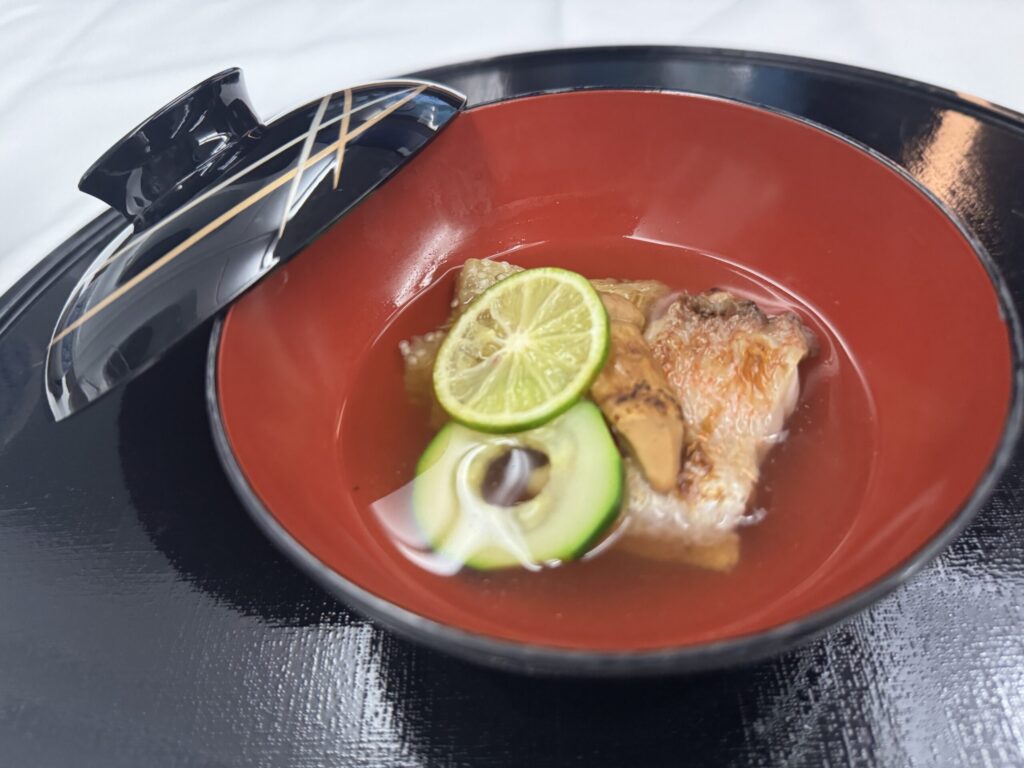 ANA 往路 ファーストクラス 和食 フルコース お椀