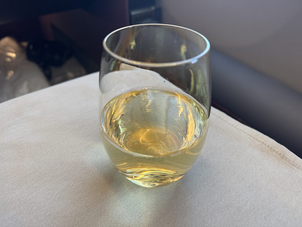 JAL A350-1000 機内食 シャンパン