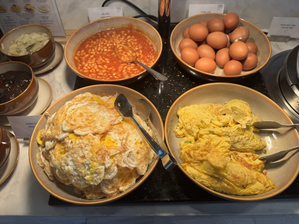 朝食の目玉焼きなどの卵料理
